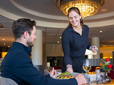 Restaurant Asteria | Waiter | Cosy atmosphere